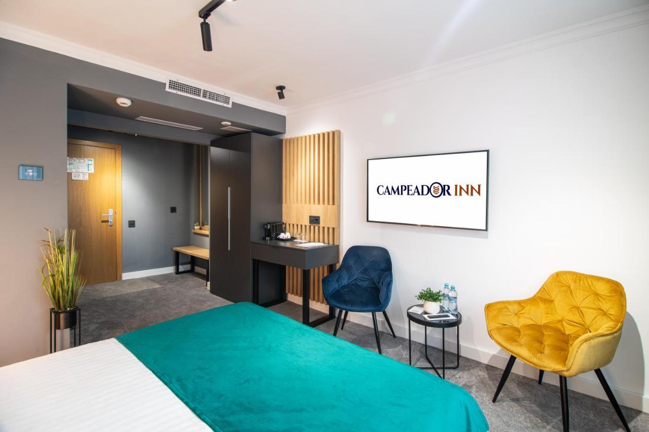 Campeador Inn Kaloşvar Dış mekan fotoğraf